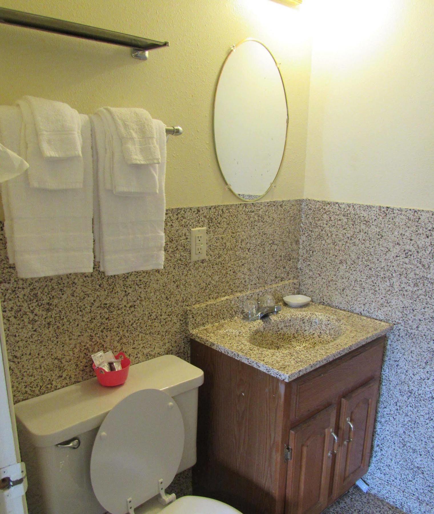 La Conne Motel Corning Bagian luar foto